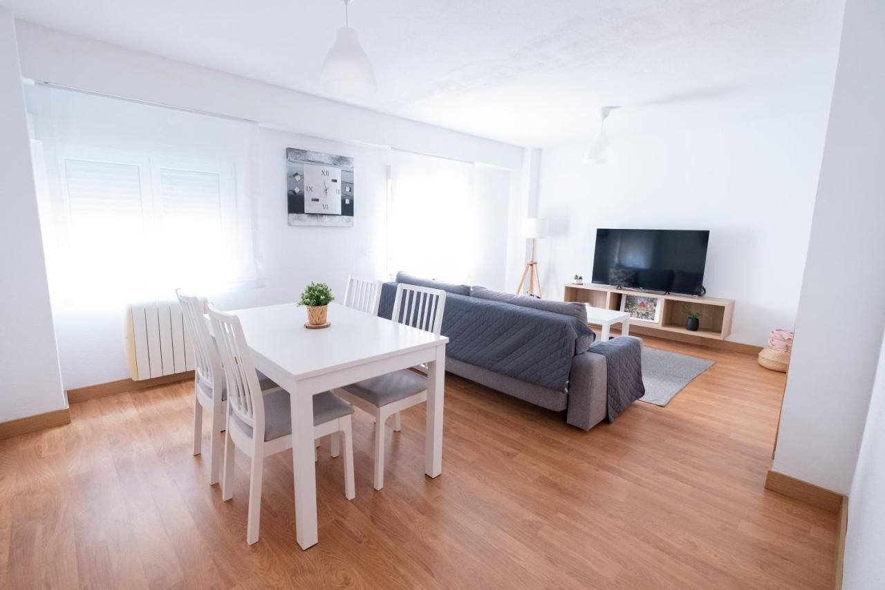 La Casina De Leo Y Mia - Centro De Gijon 6P - Wifi - Vut-3398-As Apartment ภายนอก รูปภาพ